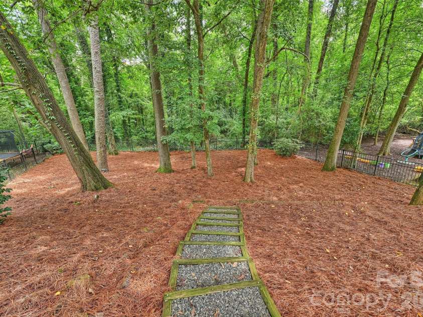 1328 Ivey Drive, Charlotte, NC 28205.  MLS# CAR4411128, YatesRealty ID 43393. 