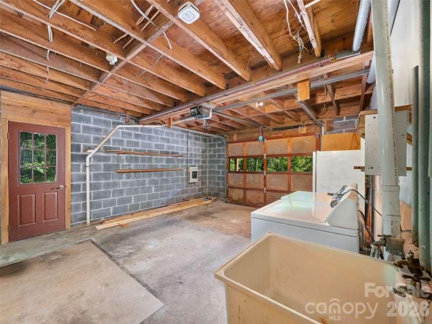 270 Dana Road, Green Mountain, NC 28740.  MLS# CAR4413619, YatesRealty ID 43396. 