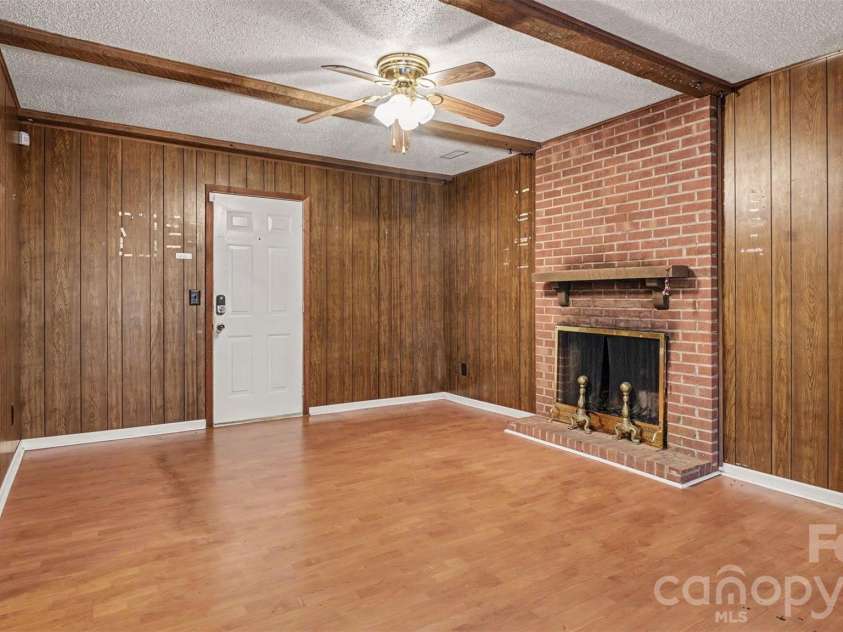 3766 Danube Drive, Winston Salem, NC 27105.  MLS# CAR4411084, YatesRealty ID 43397. 