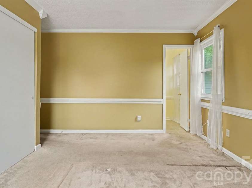 3766 Danube Drive, Winston Salem, NC 27105.  MLS# CAR4411084, YatesRealty ID 43397. 
