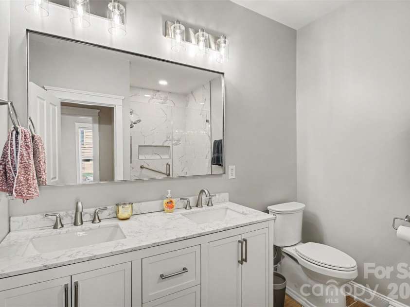 10753 Tradition View Drive, Charlotte, NC 28269.  MLS# CAR4406474, YatesRealty ID 43399. Guests will love their Mac Daddy bathroom.