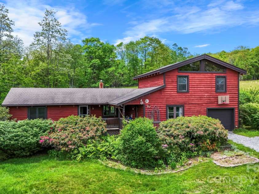 1925 Green Hill Road, Blowing Rock, NC 28605.  MLS# CAR4257812, YatesRealty ID 434. 