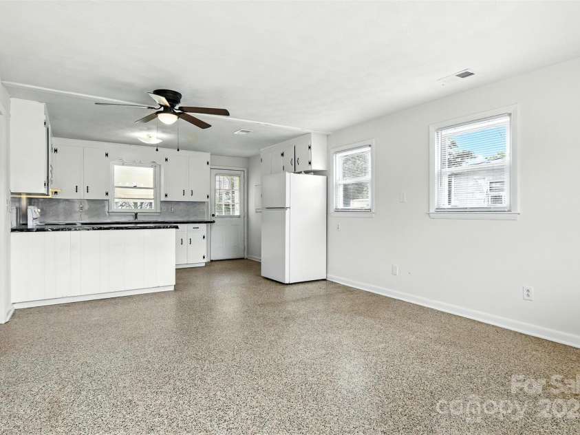 1351-1353 33rd Street, Conover, NC 28613.  MLS# CAR4286802, YatesRealty ID 4340. 