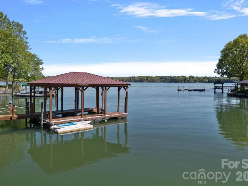 4786 Heather Lane, Denver, NC 28037.  MLS# CAR4224654, YatesRealty ID 4340. This View Doesn't Get Old!