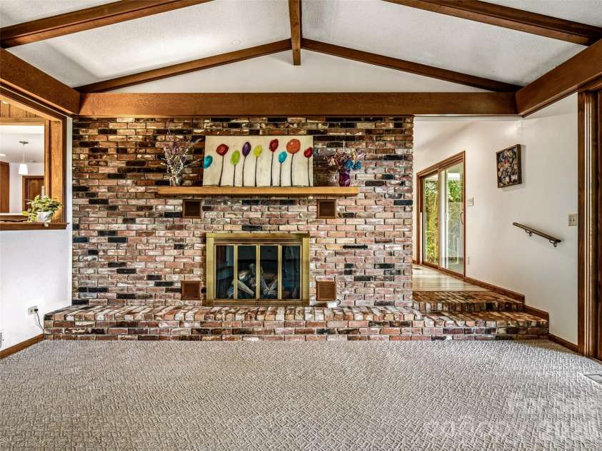 252 Middlemount Road, Pisgah Forest, NC 28768.  MLS# CAR4412181, YatesRealty ID 43401. 