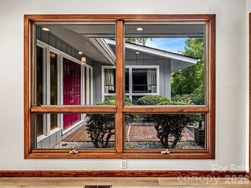 252 Middlemount Road, Pisgah Forest, NC 28768.  MLS# CAR4412181, YatesRealty ID 43401. 