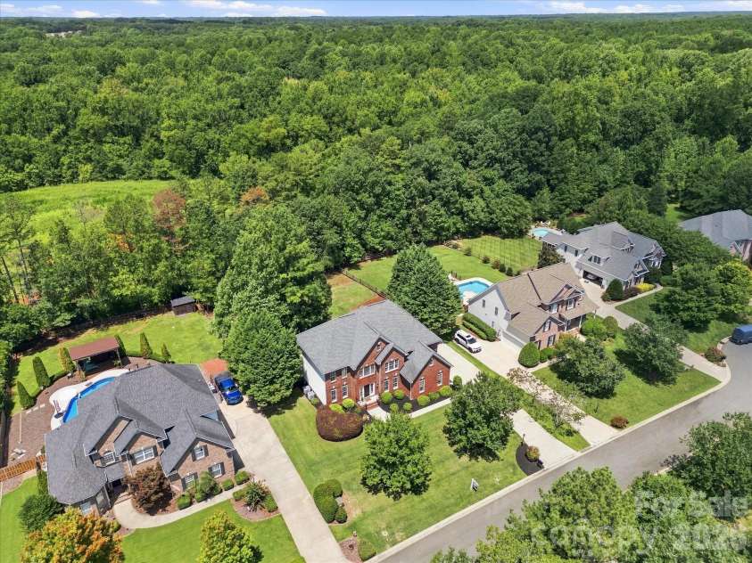 1012 Easthampton Lane, Waxhaw, NC 28173.  MLS# CAR4406705, YatesRealty ID 43403. 