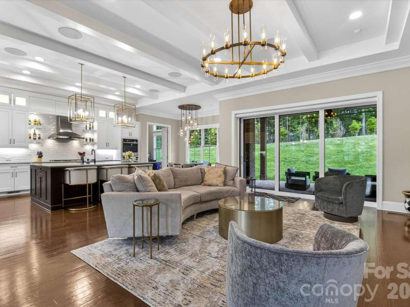 1115 Shelton Oaks Court, Matthews, NC 28105.  MLS# CAR4407717, YatesRealty ID 43405. 