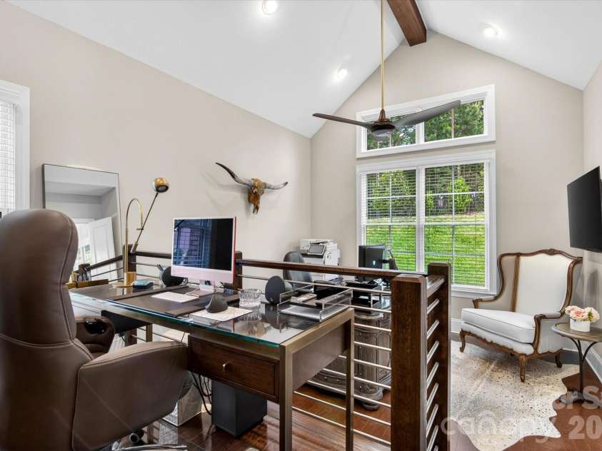 1115 Shelton Oaks Court, Matthews, NC 28105.  MLS# CAR4407717, YatesRealty ID 43405. 