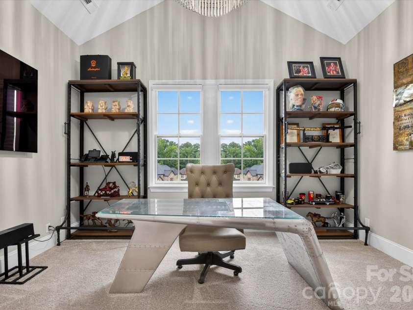 1115 Shelton Oaks Court, Matthews, NC 28105.  MLS# CAR4407717, YatesRealty ID 43405. 