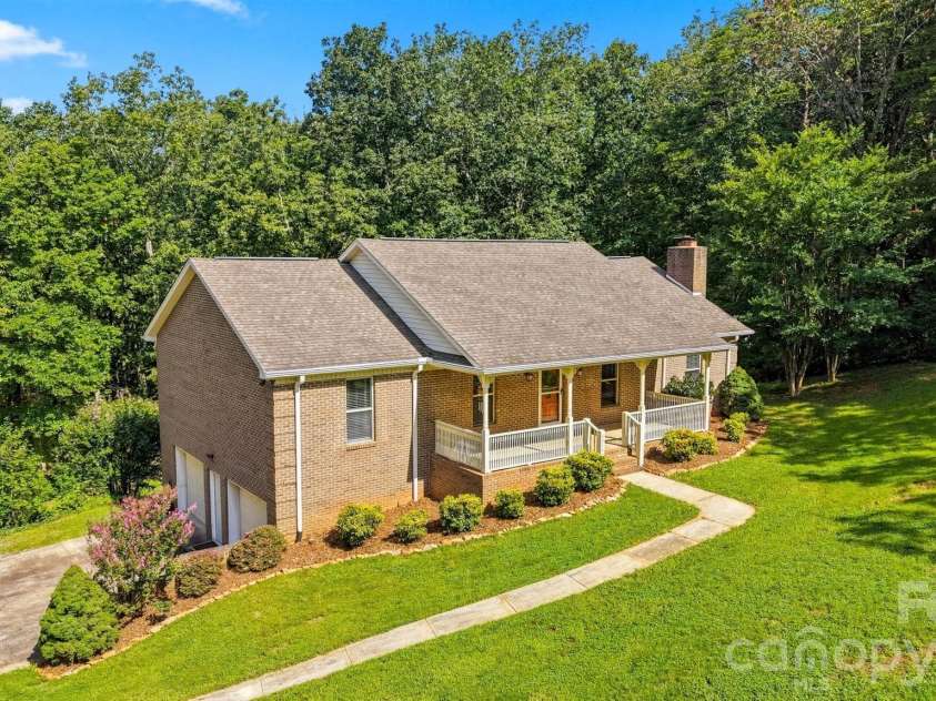 4230 Rugged Hill Road, Maiden, NC 28650.  MLS# CAR4412262, YatesRealty ID 43406. 