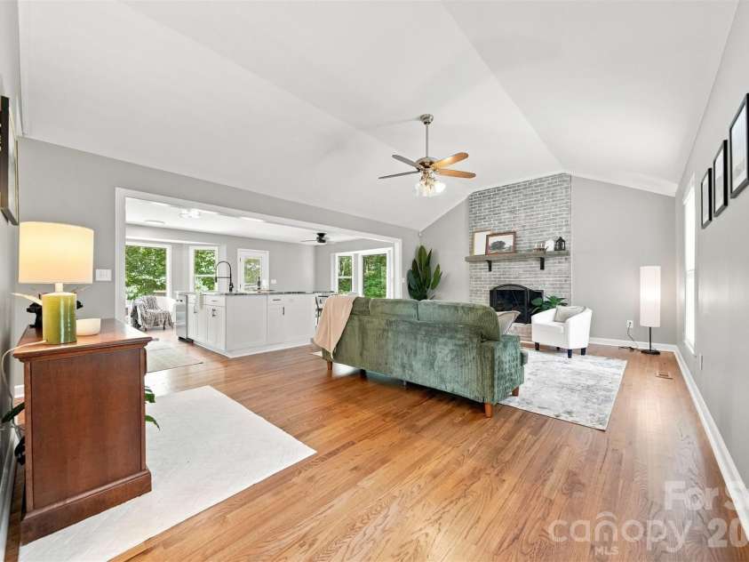 4230 Rugged Hill Road, Maiden, NC 28650.  MLS# CAR4412262, YatesRealty ID 43406. 