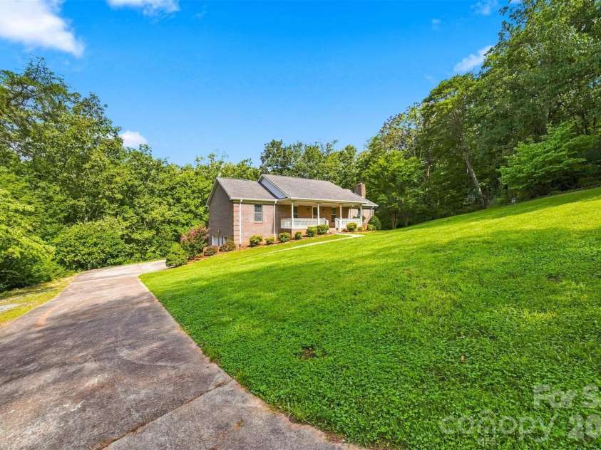 4230 Rugged Hill Road, Maiden, NC 28650.  MLS# CAR4412262, YatesRealty ID 43406. 