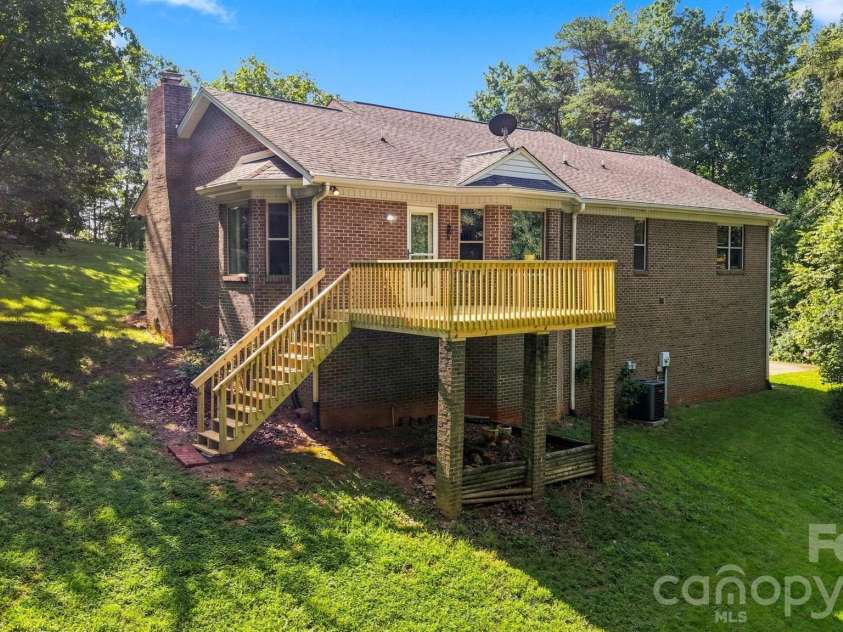 4230 Rugged Hill Road, Maiden, NC 28650.  MLS# CAR4412262, YatesRealty ID 43406. 