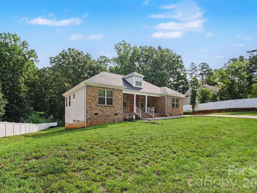 1473 Morningside Drive, Iron Station, NC 28080.  MLS# CAR4408073, YatesRealty ID 43407. 