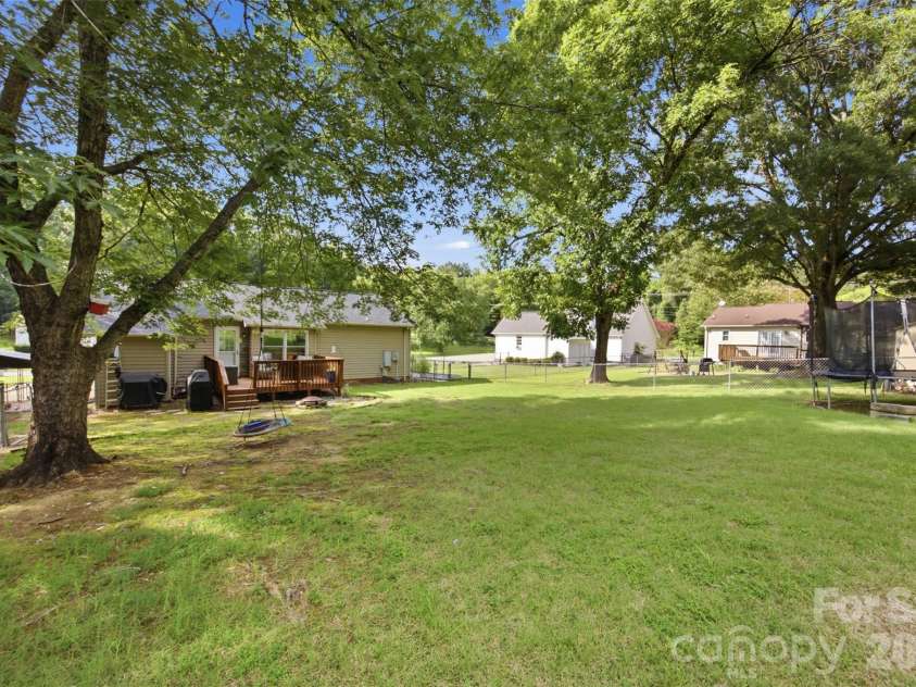 165 Obrien Place, Concord, NC 28025.  MLS# CAR4411507, YatesRealty ID 43408. Back Yard