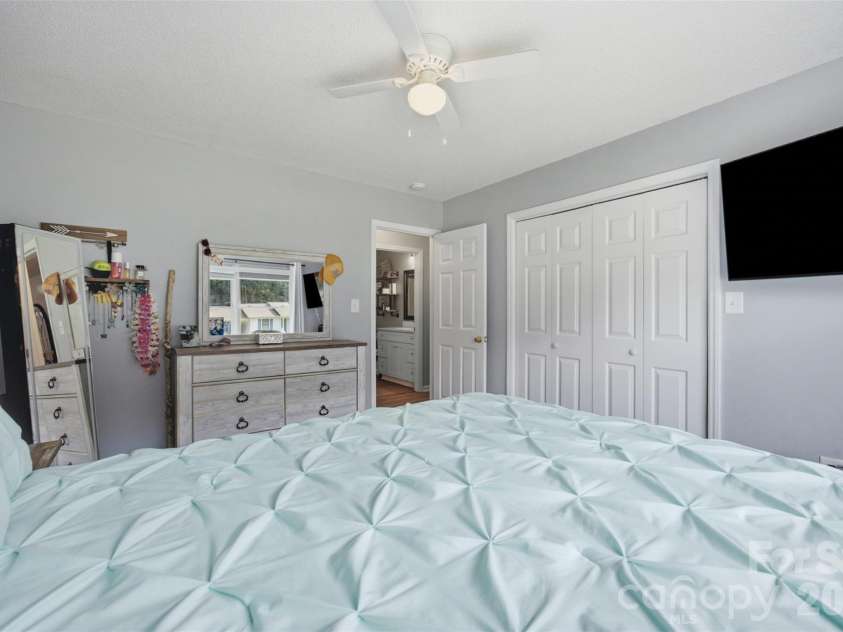 165 Obrien Place, Concord, NC 28025.  MLS# CAR4411507, YatesRealty ID 43408. Bedroom 2