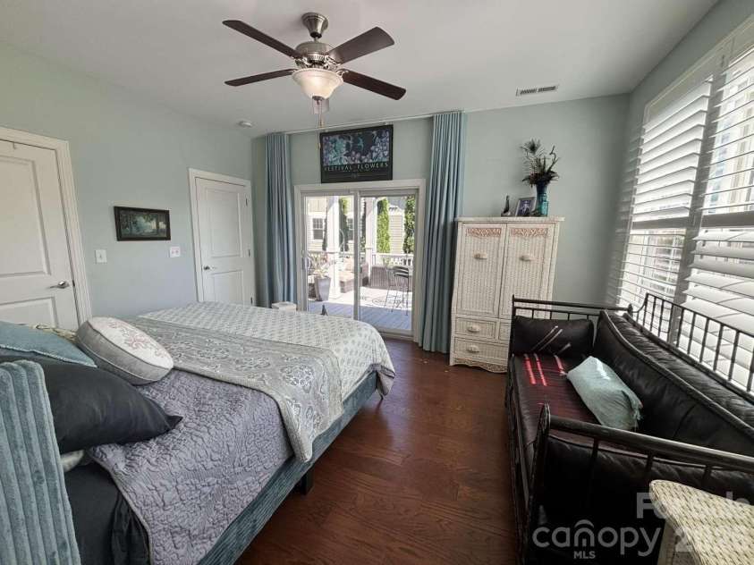 30 Rose Point Drive, Leicester, NC 28748.  MLS# CAR4412808, YatesRealty ID 43409. 
