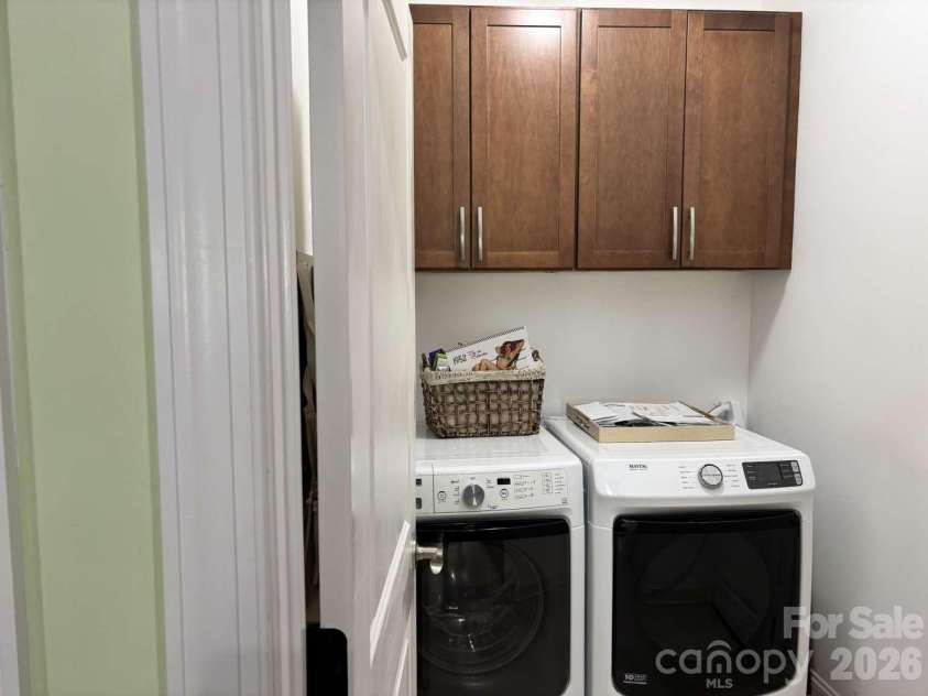 30 Rose Point Drive, Leicester, NC 28748.  MLS# CAR4412808, YatesRealty ID 43409. 
