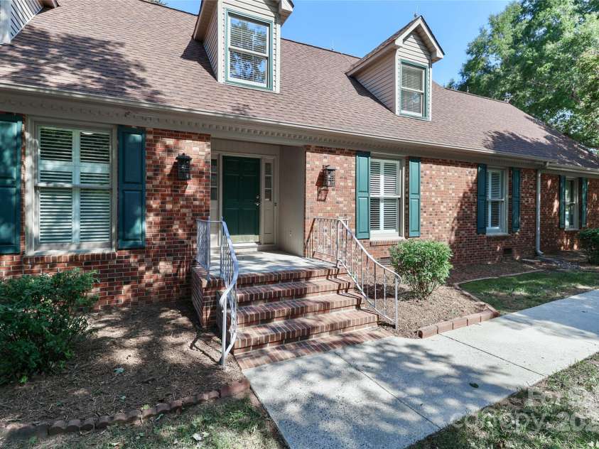 1051 Michael Avenue, Concord, NC 28025.  MLS# CAR4304116, YatesRealty ID 4341. 