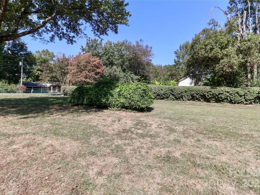 1051 Michael Avenue, Concord, NC 28025.  MLS# CAR4304116, YatesRealty ID 4341. 