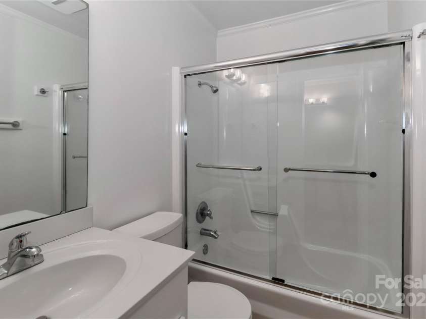 1051 Michael Avenue, Concord, NC 28025.  MLS# CAR4304116, YatesRealty ID 4341. Primary bathroom