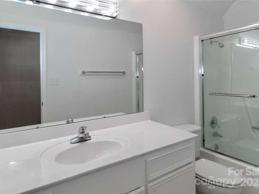 1051 Michael Avenue, Concord, NC 28025.  MLS# CAR4304116, YatesRealty ID 4341. Upstairs bathroom