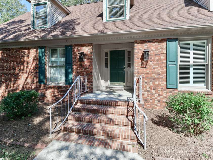 1051 Michael Avenue, Concord, NC 28025.  MLS# CAR4304116, YatesRealty ID 4341. Welcome home!