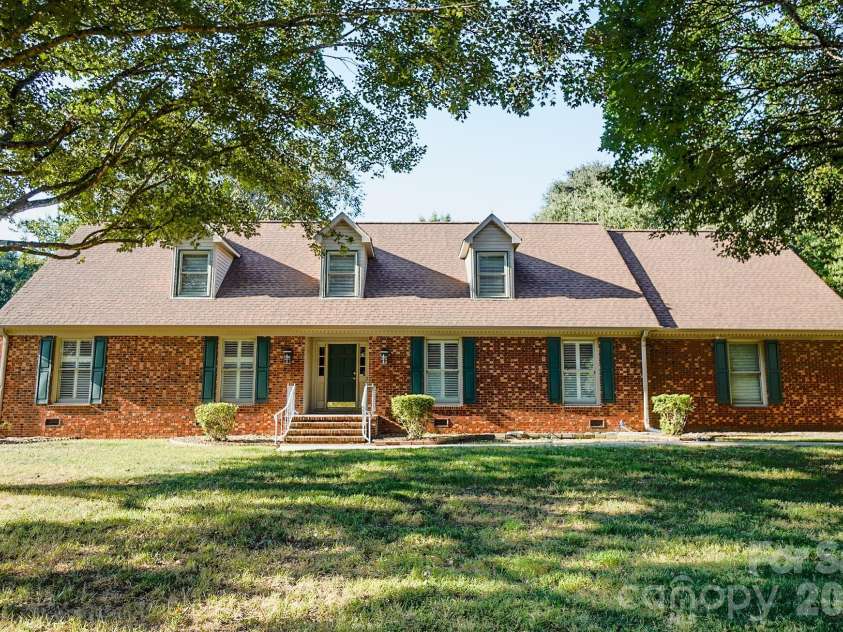 1051 Michael Avenue, Concord, NC 28025.  MLS# CAR4427422, YatesRealty ID 4341. 