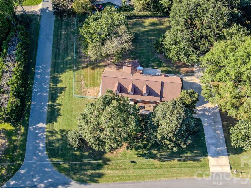 1051 Michael Avenue, Concord, NC 28025.  MLS# CAR4427422, YatesRealty ID 4341. 