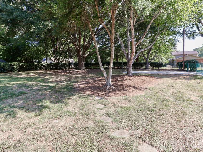 1051 Michael Avenue, Concord, NC 28025.  MLS# CAR4427422, YatesRealty ID 4341. 