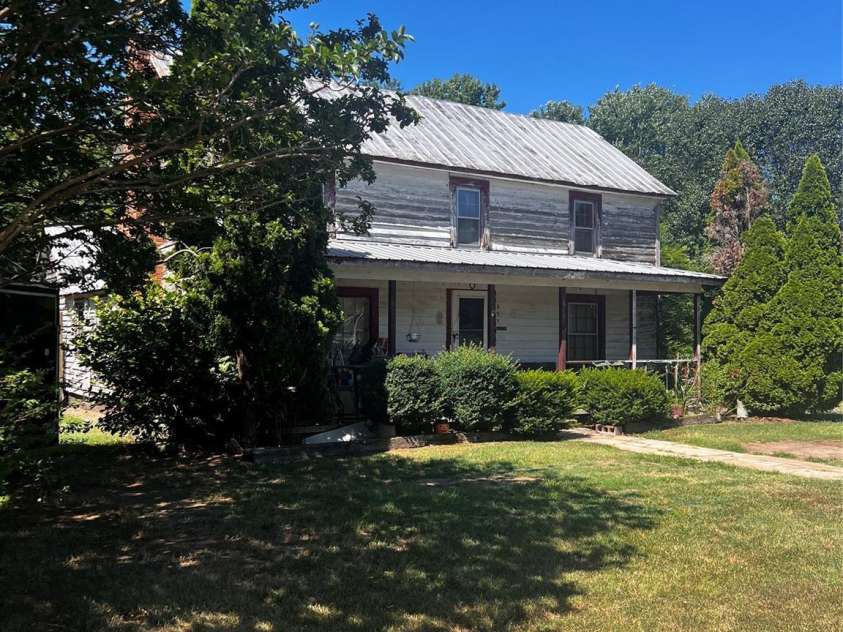 655 Lippard Road, Salisbury, NC 28146.  MLS# CAR4157137, YatesRealty ID 4341. 