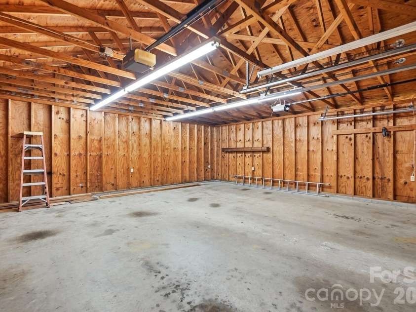 2050 Brownstone Court, Gastonia, NC 28054.  MLS# CAR4412212, YatesRealty ID 43412. 