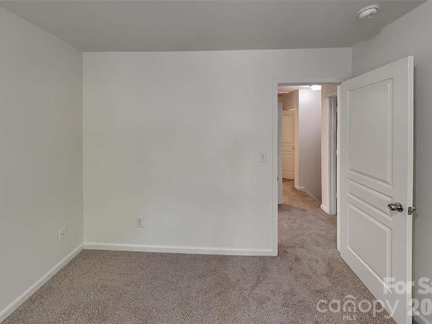 6523 Avonlea Court, Charlotte, NC 28269.  MLS# CAR4409482, YatesRealty ID 43413. 