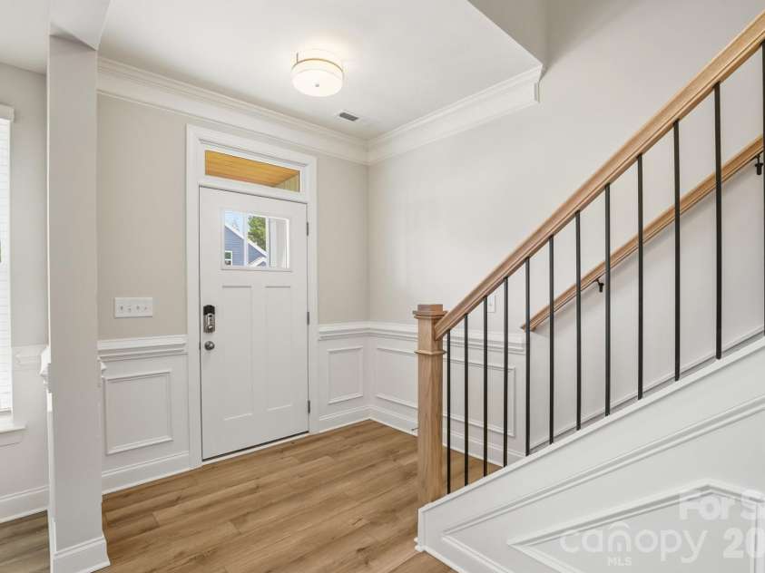 545 Cheryl Lynn Drive, Rock Hill, SC 29730.  MLS# CAR4314000, YatesRealty ID 43414. Entryway