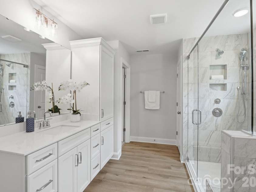545 Cheryl Lynn Drive, Rock Hill, SC 29730.  MLS# CAR4314000, YatesRealty ID 43414. Primary Bathroom