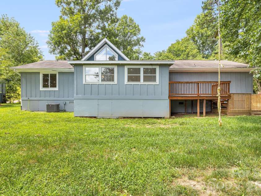 35 Golden Oaks Lane, Fletcher, NC 28732.  MLS# CAR4411250, YatesRealty ID 43415. 
