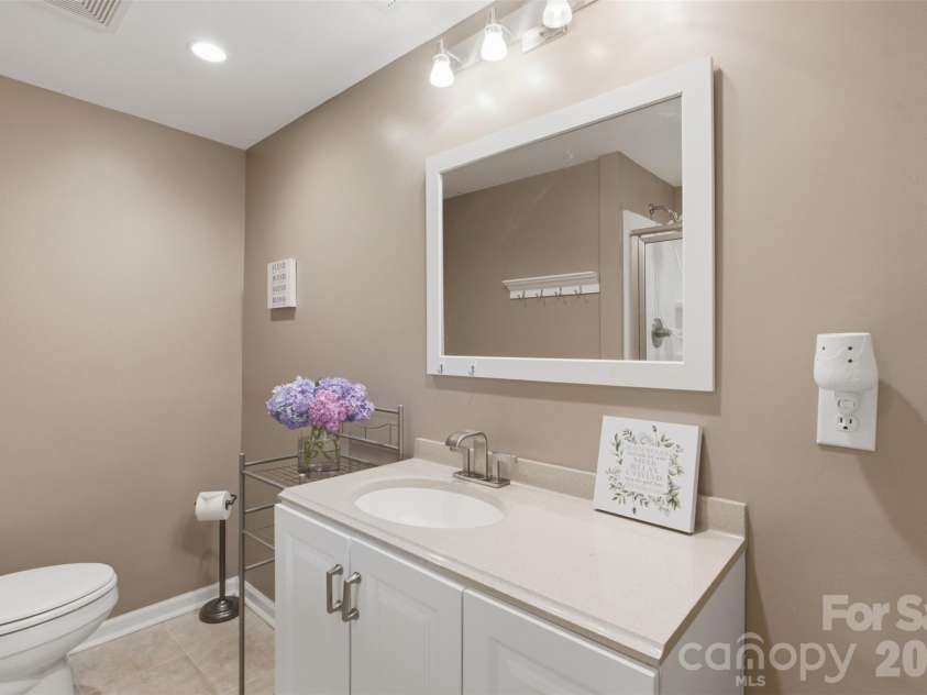 220 Hunstanton Drive, Winnsboro, SC 29180.  MLS# CAR4413754, YatesRealty ID 43417. Basement Private Bath