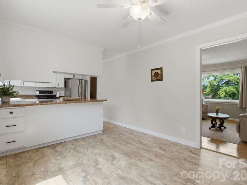 220 Hunstanton Drive, Winnsboro, SC 29180.  MLS# CAR4413754, YatesRealty ID 43417. Dining Area