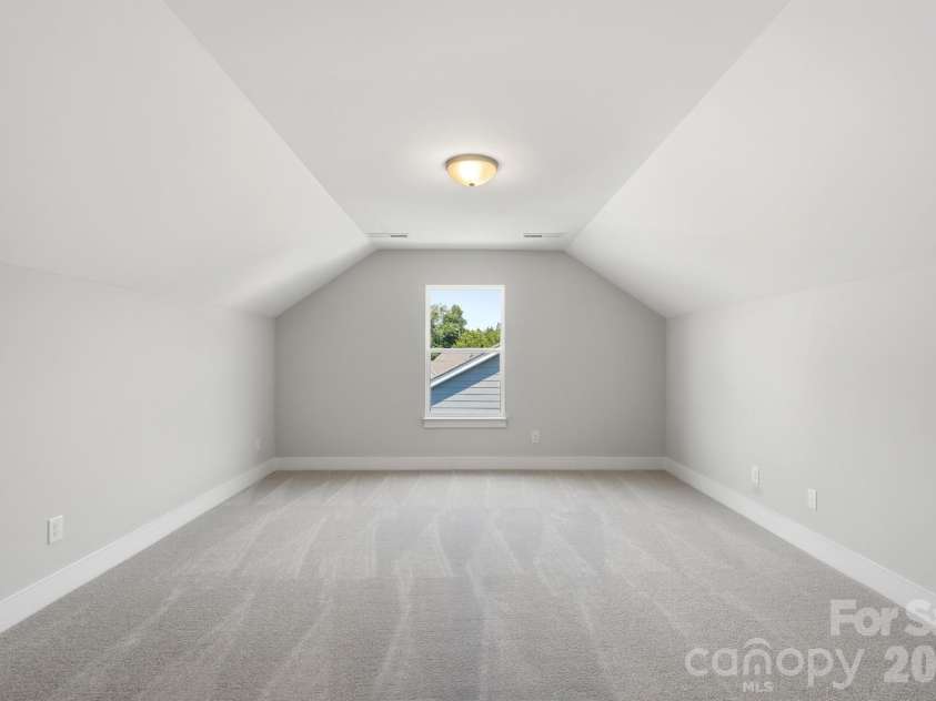 1433 Crooked Stick Drive, Rock Hill, SC 29730.  MLS# CAR4360974, YatesRealty ID 43418. 3rd level bedroom
