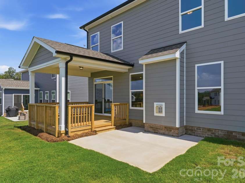 1433 Crooked Stick Drive, Rock Hill, SC 29730.  MLS# CAR4360974, YatesRealty ID 43418. Covered Deck and Patio