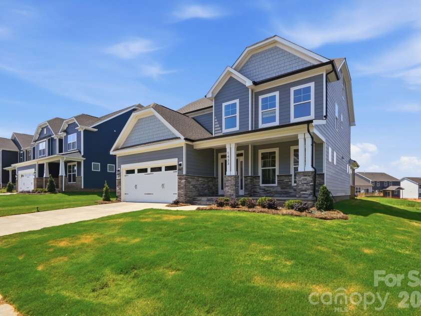 1433 Crooked Stick Drive, Rock Hill, SC 29730.  MLS# CAR4360974, YatesRealty ID 43418. Homesite 74 features a Cypress F floorplan