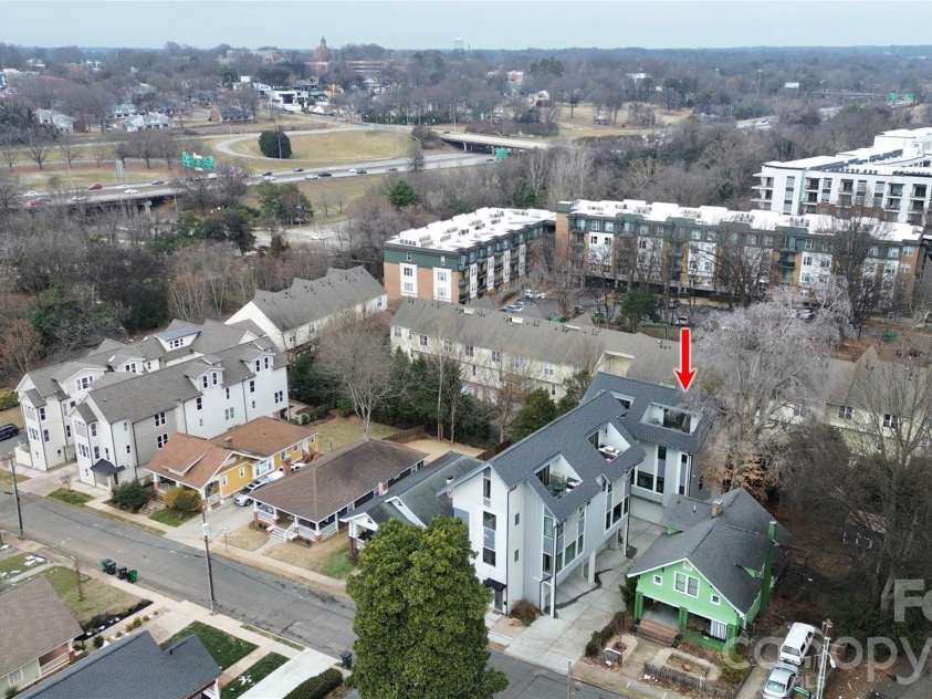 1004 Margaret Brown Street, Charlotte, NC 28202.  MLS# CAR4341341, YatesRealty ID 4342. Located in a cute & quiet residential area of historic Third Ward!