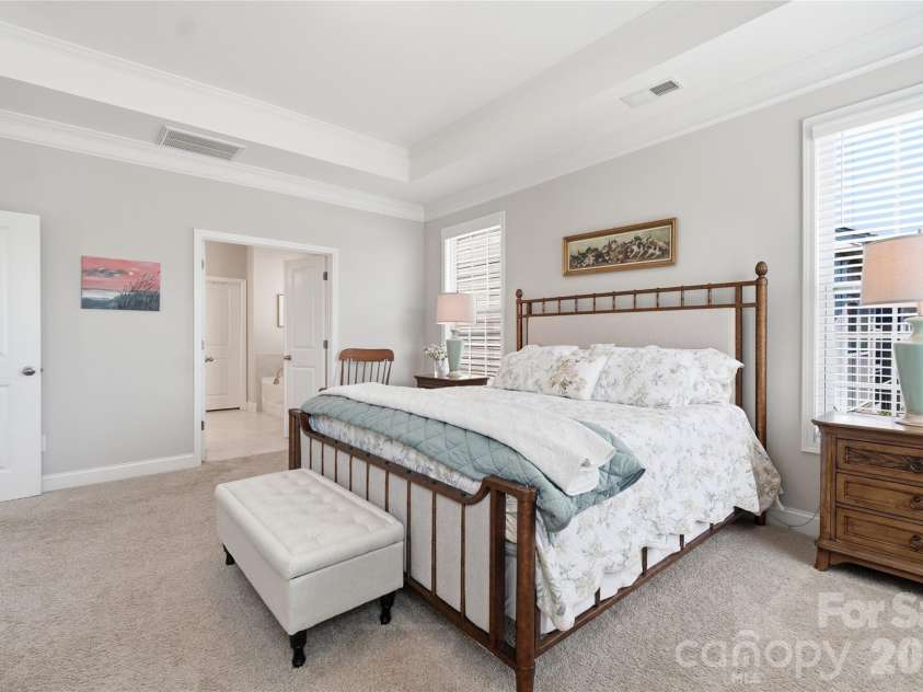 294 Robinwood Lane, Clover, SC 29710.  MLS# CAR4405763, YatesRealty ID 43420. 