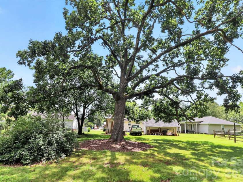 410 Chapel Street, China Grove, NC 28023.  MLS# CAR4413316, YatesRealty ID 43421. 