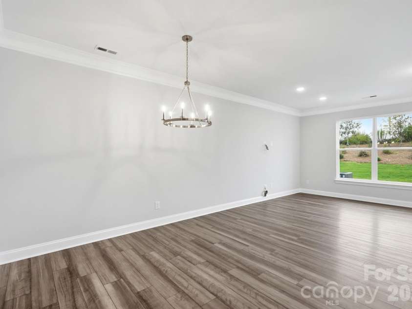 108 Pointer Trail, Troutman, NC 28166.  MLS# CAR4407688, YatesRealty ID 43423. Dining Area