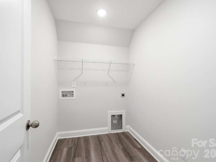 108 Pointer Trail, Troutman, NC 28166.  MLS# CAR4407688, YatesRealty ID 43423. Laundry Room