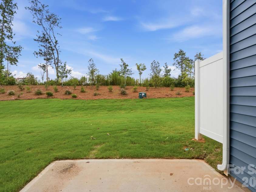 108 Pointer Trail, Troutman, NC 28166.  MLS# CAR4407688, YatesRealty ID 43423. Patio