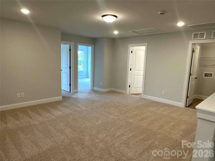 116 Pointer Trail, Troutman, NC 28166.  MLS# CAR4361184, YatesRealty ID 43424. Loft