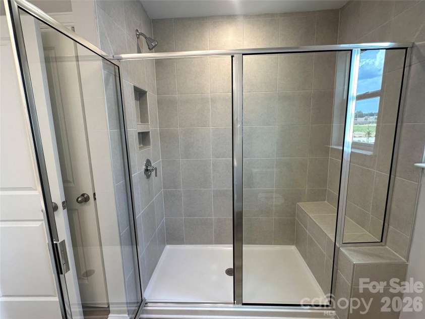116 Pointer Trail, Troutman, NC 28166.  MLS# CAR4361184, YatesRealty ID 43424. Primary Bathroom